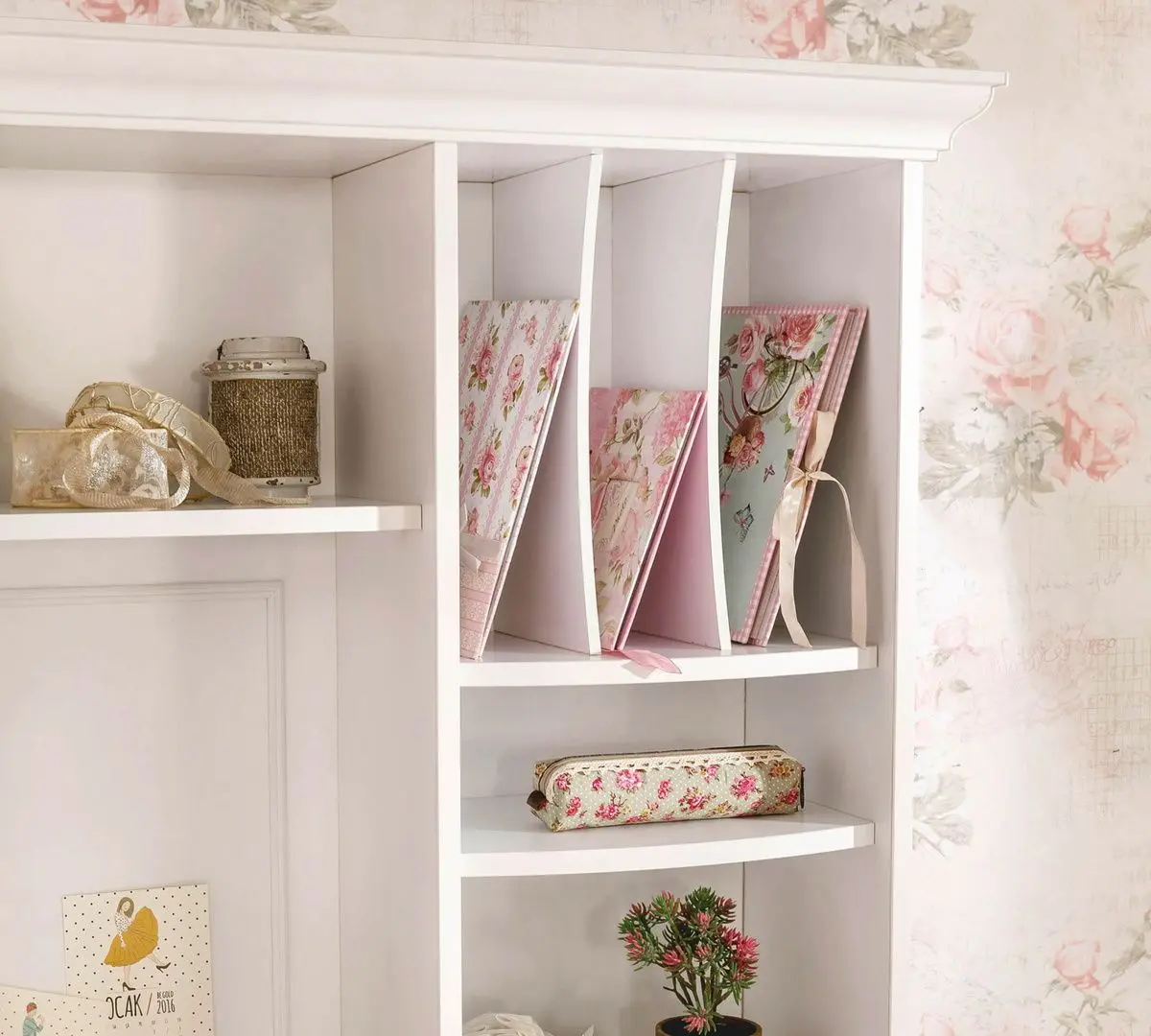 Set de mobila Cilek Romantica 20.21.1107.00 + 20.21.1108.00 + 20.21.1504.00