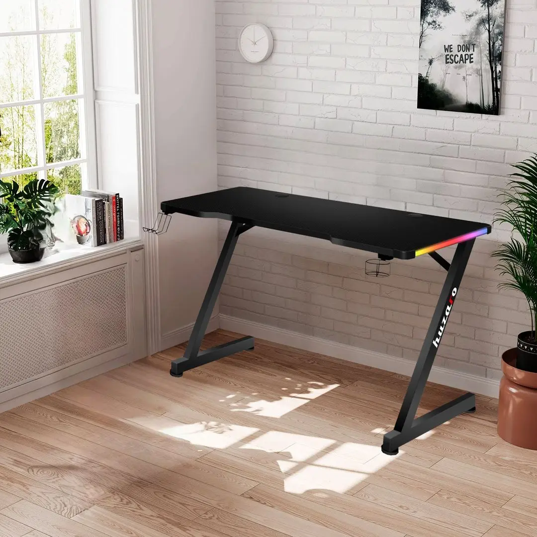 Игровой компьютерный стол Huzaro Hero 2.5 RGB LED (Black)