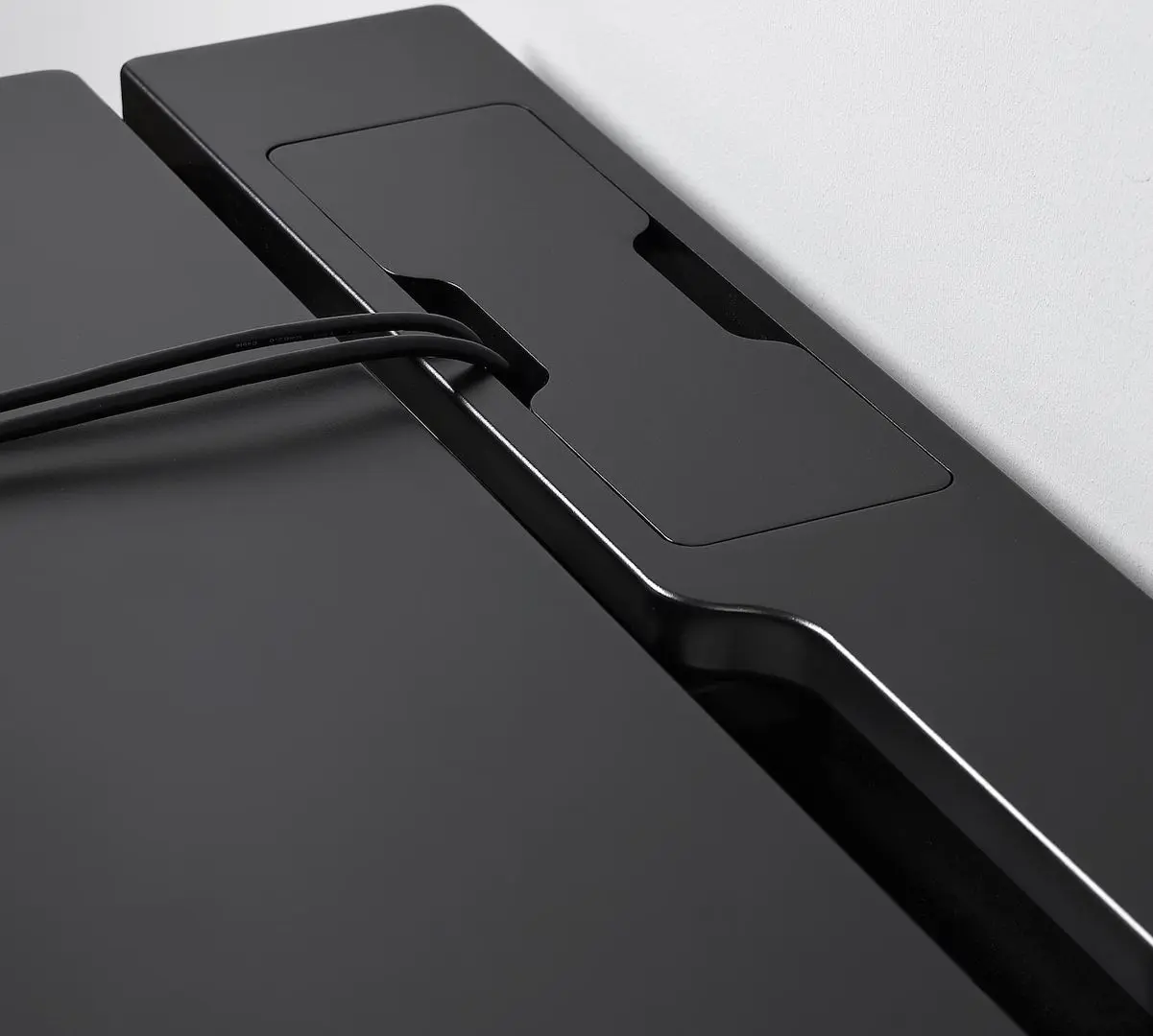 Masa de calculator gaming Ikea Utmaning 120x60x85 (Negru)