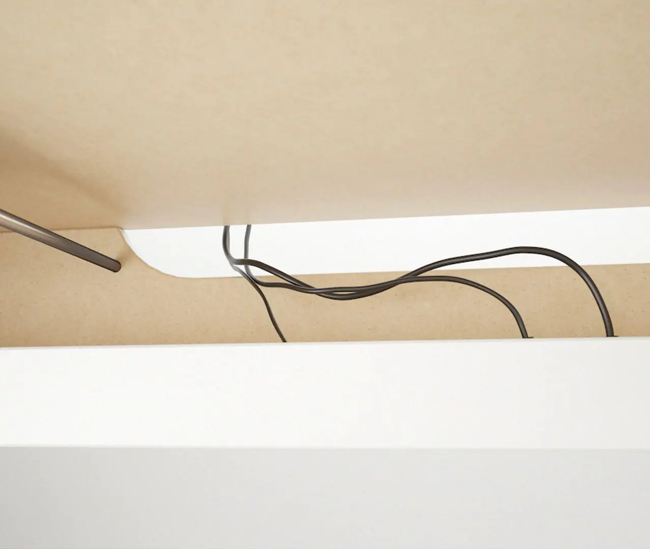 Masa de birou Ikea Malm cu tablie culisanta 151x65 (Alb)