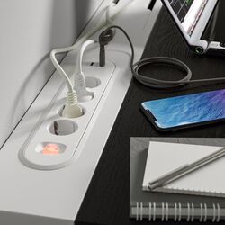 Masa pentru calculator Ikea Mittzon 140x60 (Furnir Frasin/Vopsit Negru/Alb) Thumb