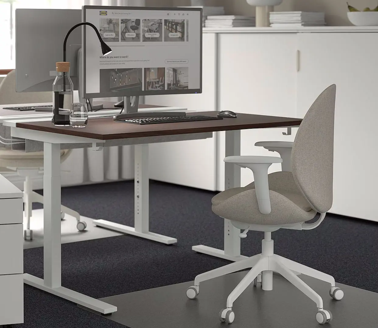 Masa pentru calculator Ikea Mittzon 160x80 (Furnir Nuc/Alb)