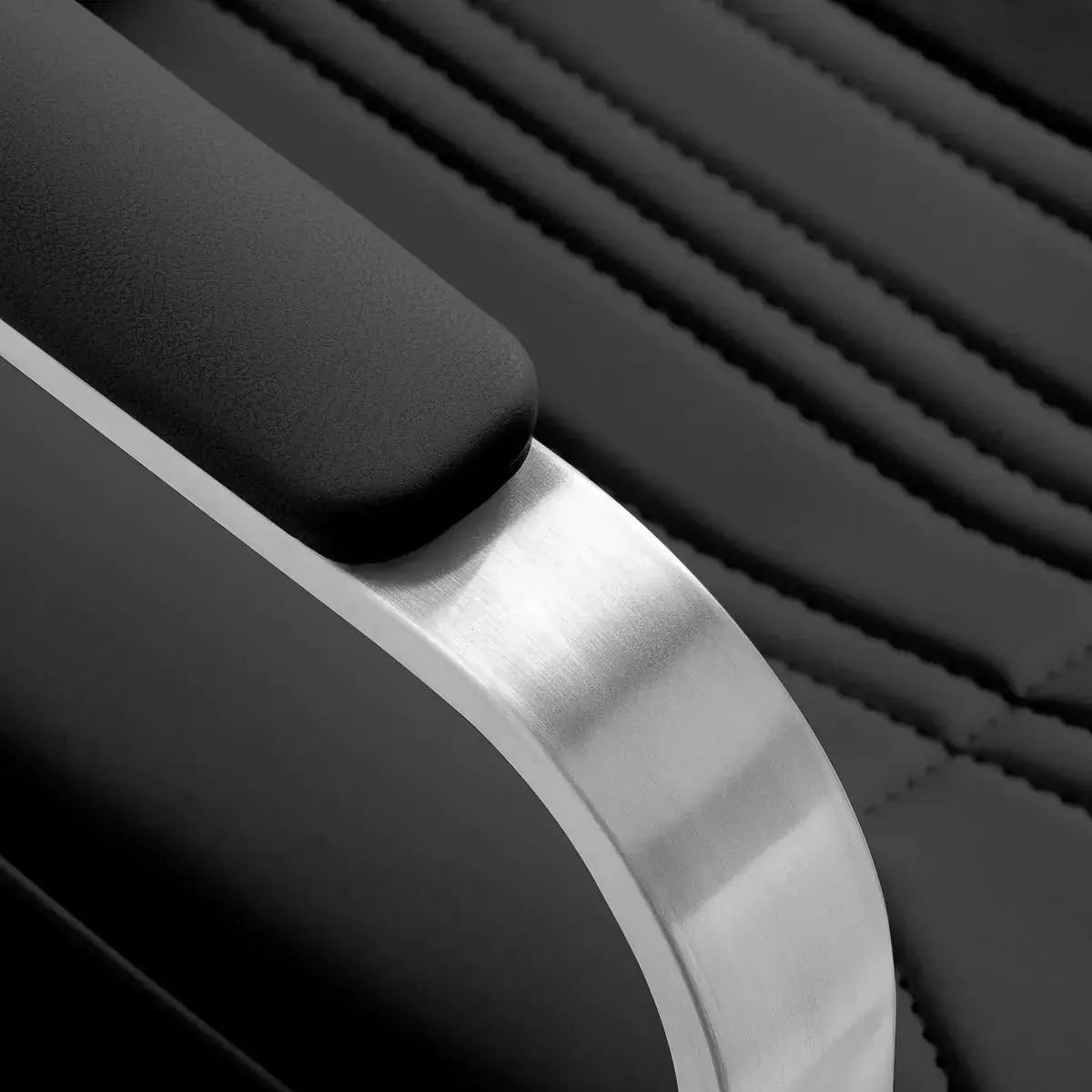 Кресло парикмахерское Gabbiano Acri 155720 (Black/Silver) - 6