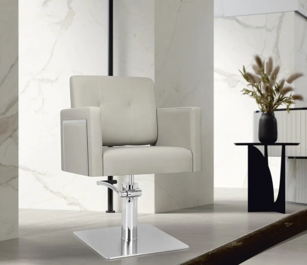 Кресло парикмахерское Gabbiano Bergamo 137108 (Light Grey)