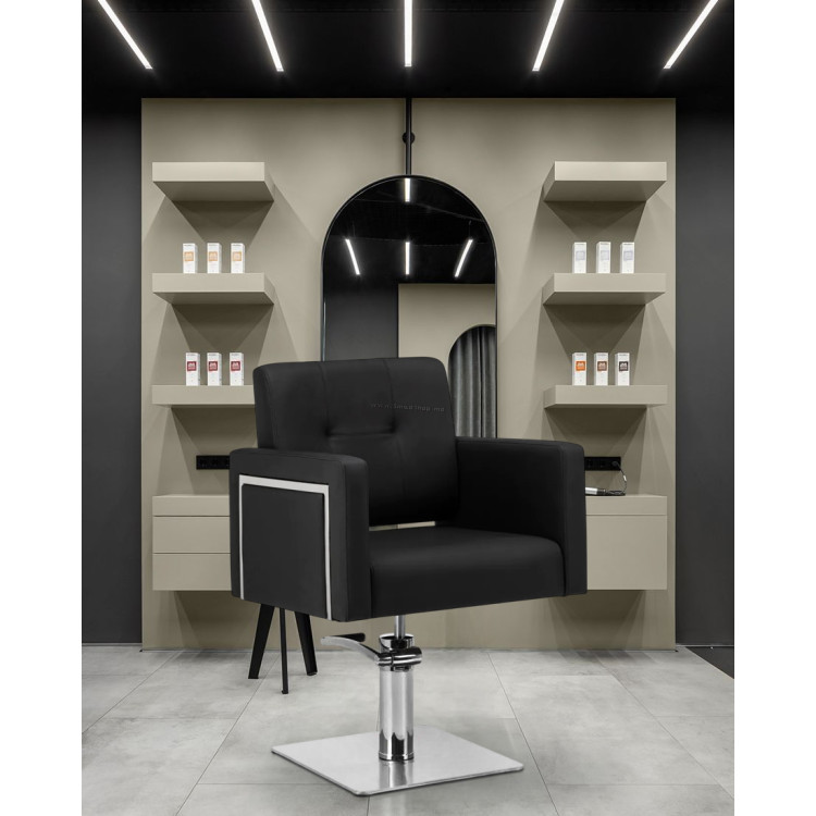 Кресло парикмахерское Gabbiano Bergamo 143961 (Black/Silver)