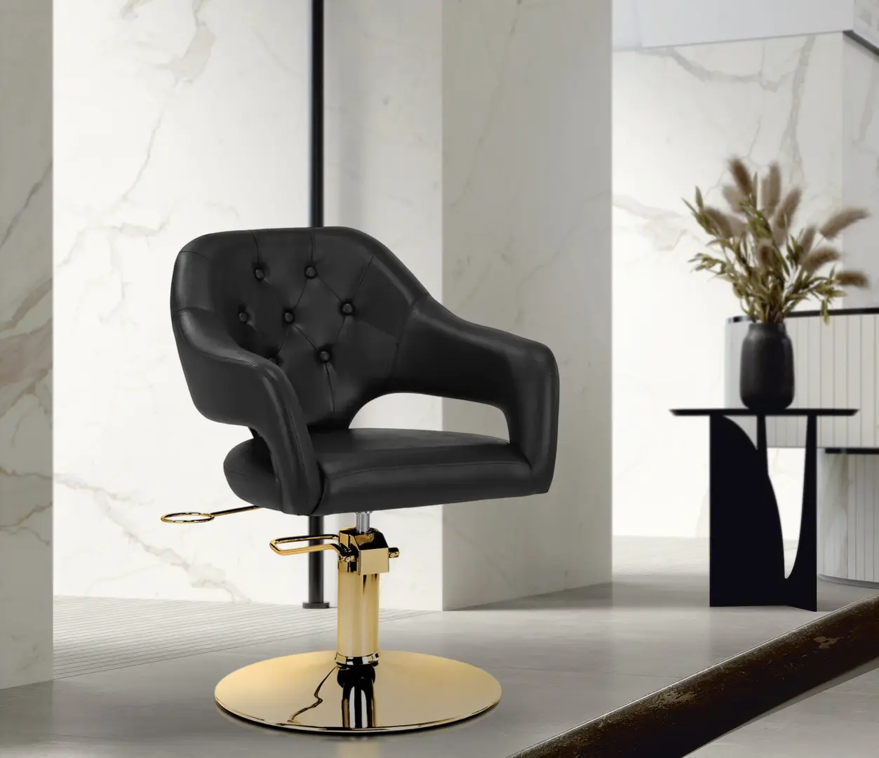 Кресло парикмахерское Gabbiano Parma 137381 (Black/Gold)