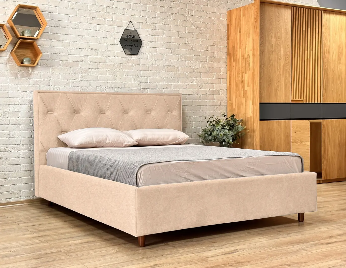 Pat Charmbed Lux Bela 160x200 Mono 02 (Beige)