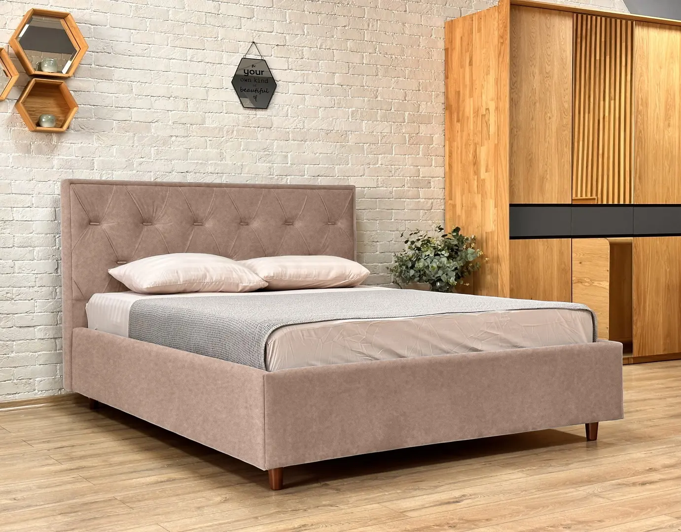 Pat Charmbed Lux Bela 160x200 Mono 06 (Dark Beige)