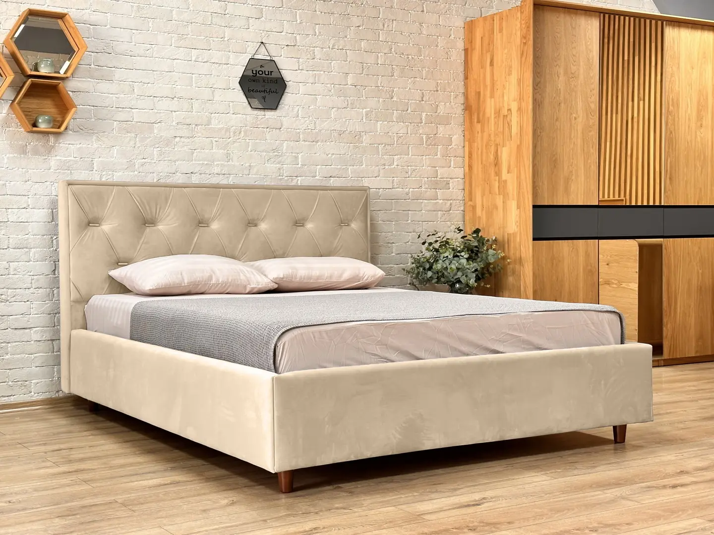 Pat Charmbed Lux Bela 180x200 Laguna 03 (Cream)