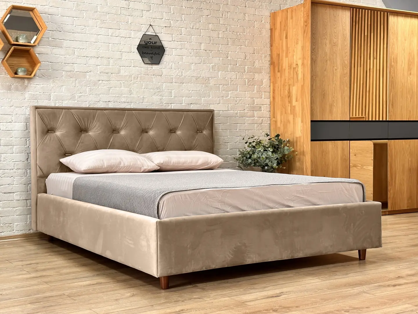 Pat Charmbed Lux Bela 180x200 Laguna 06 (Cappuccino)