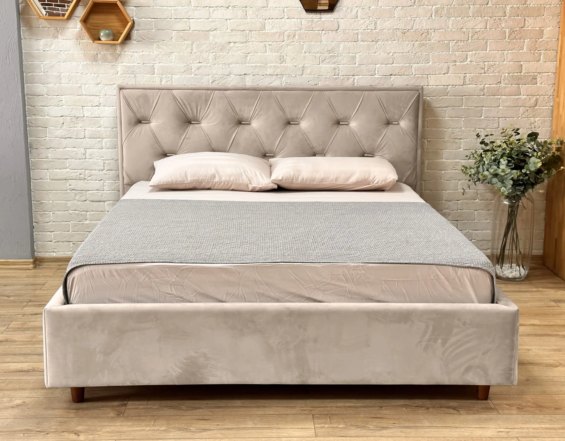Кровать Charmbed Lux Bela 180x200 Laguna 07 (Beige) - 2