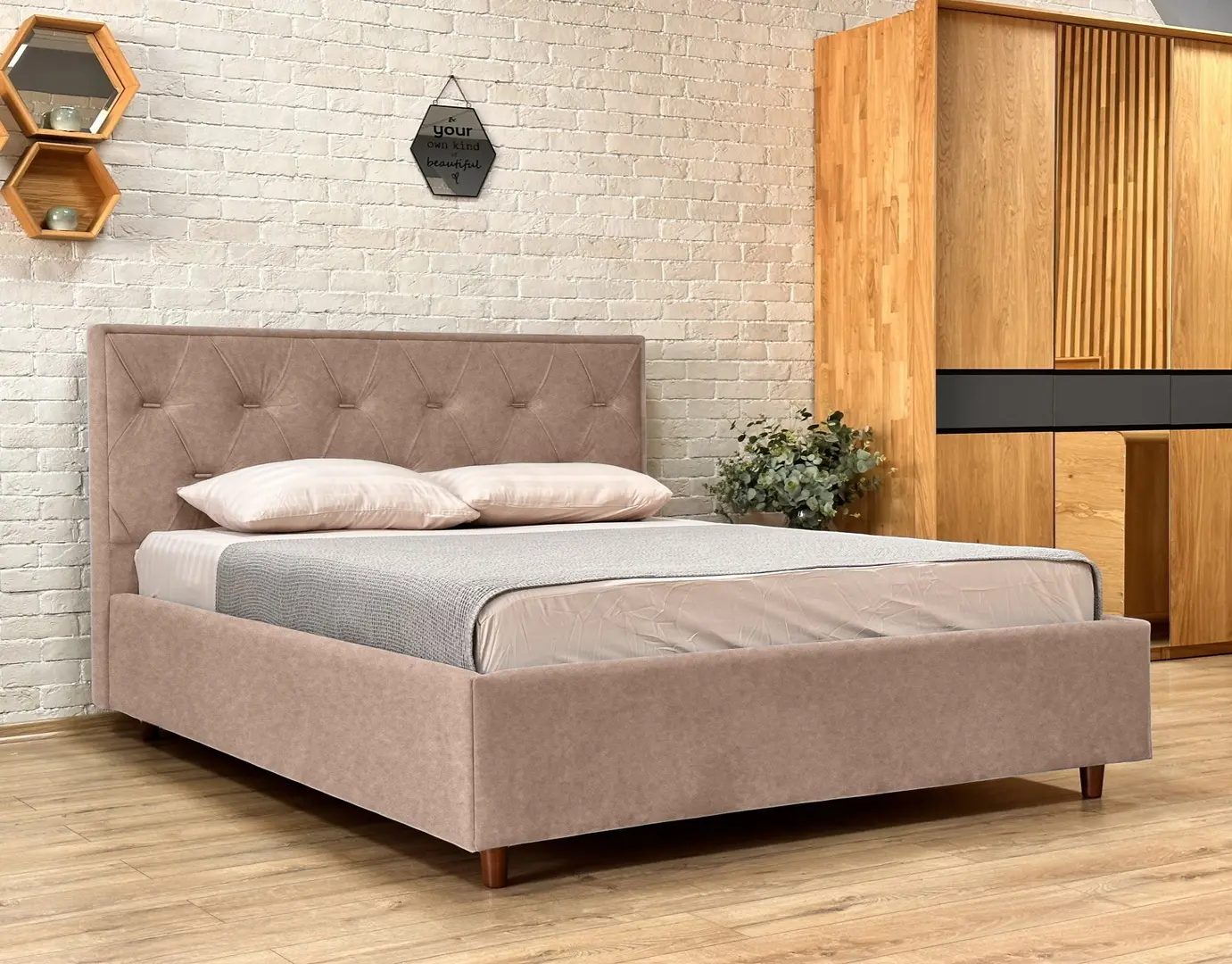 Pat Charmbed Lux Bela 180x200 Mono 06 (Dark Beige)