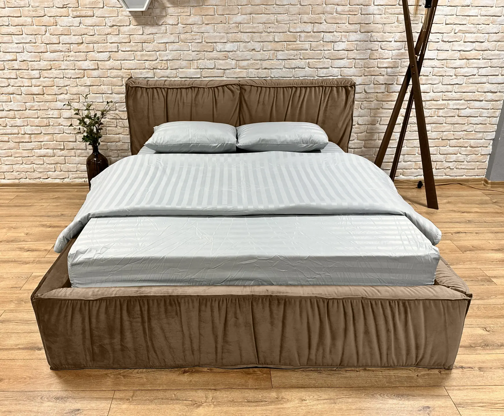 Кровать Charmbed Lux Selina 160x200 Laguna 06 (Cappuccino) - 2