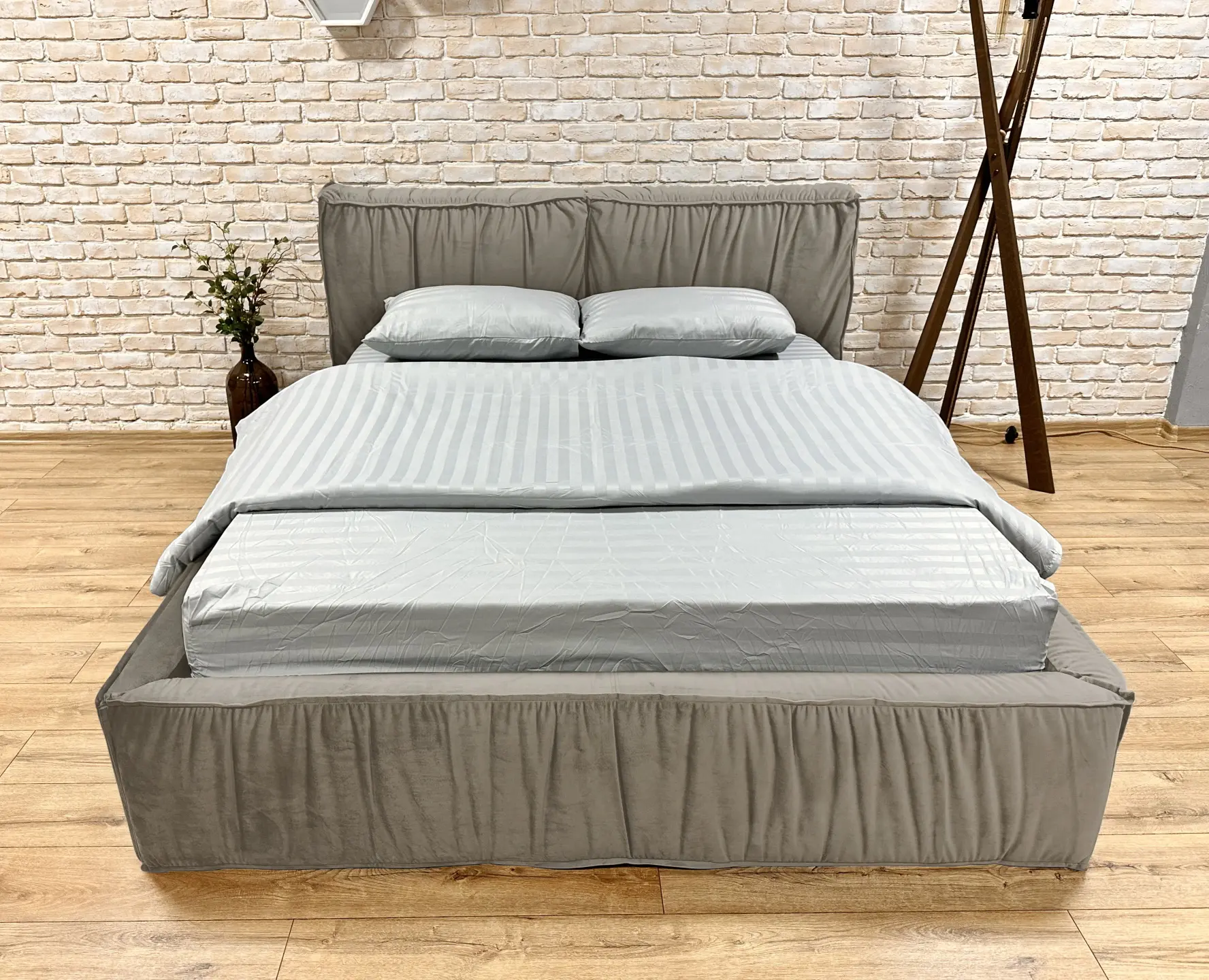 Кровать Charmbed Lux Selina 160x200 Laguna 09 (Stone Gray) - 2