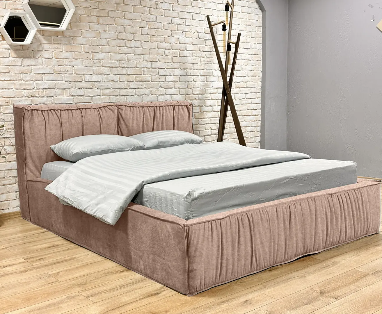 Кровать Charmbed Lux Selina 160x200 Mono 06 (Dark Beige)