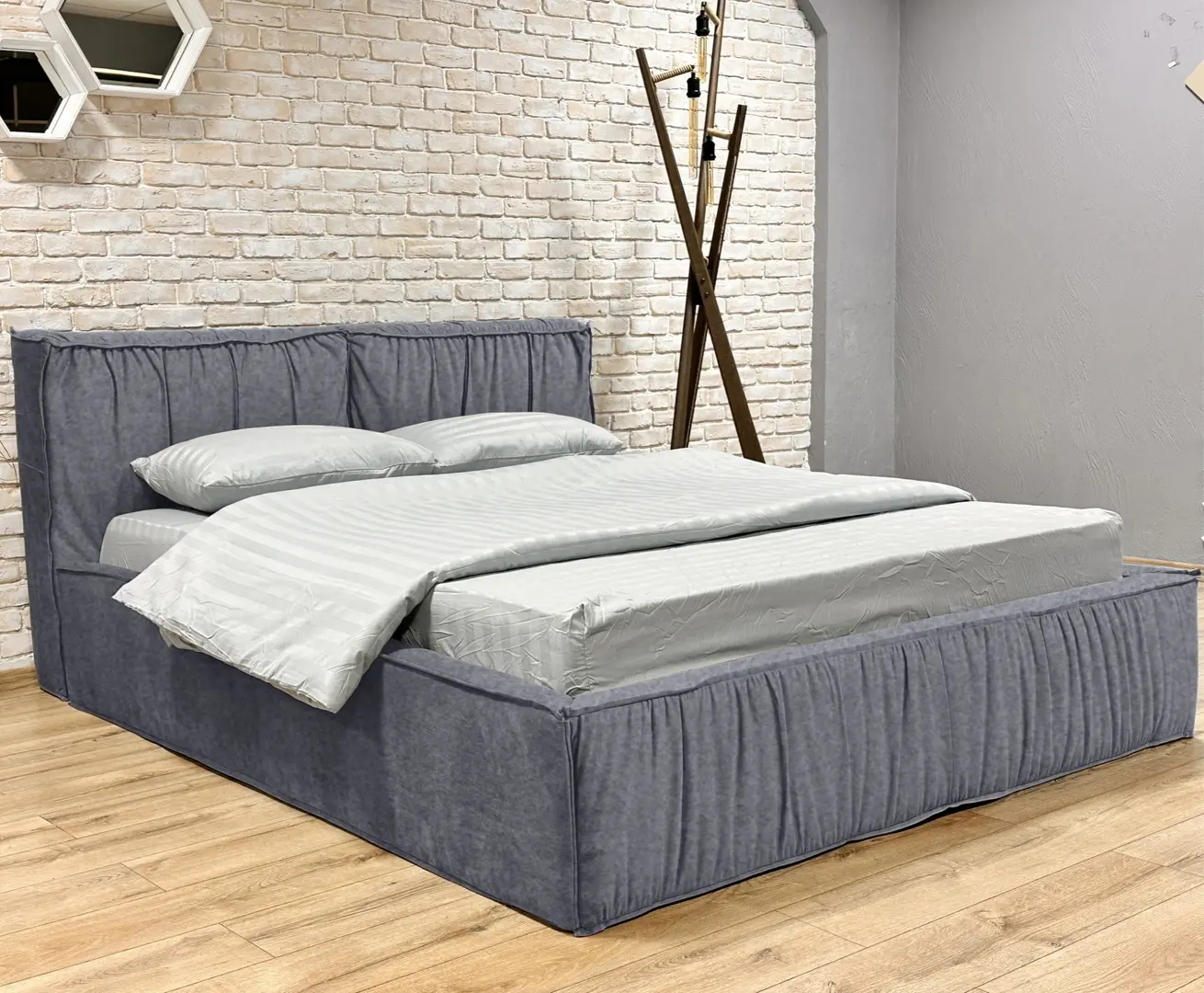 Кровать Charmbed Lux Selina 180x200 Mono 09 (Grey-Blue)