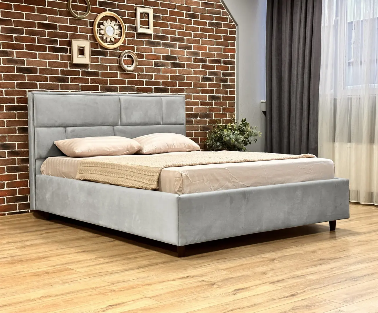 Кровать Charmbed Lux Sofi 180x200 Laguna 41 (Silver)