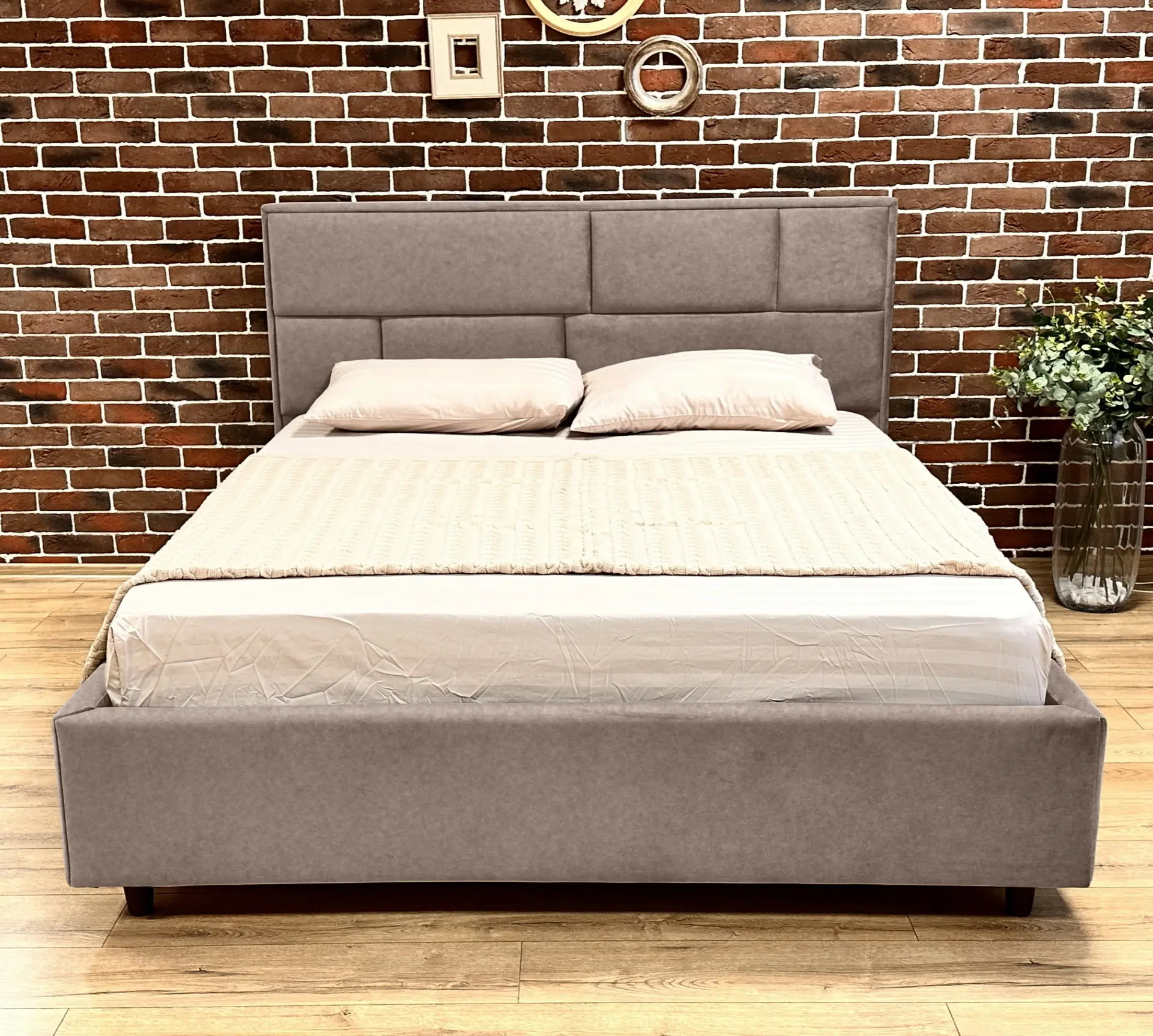 Кровать Charmbed Lux Sofi 180x200 Mono 04 (Light Brown) - 2