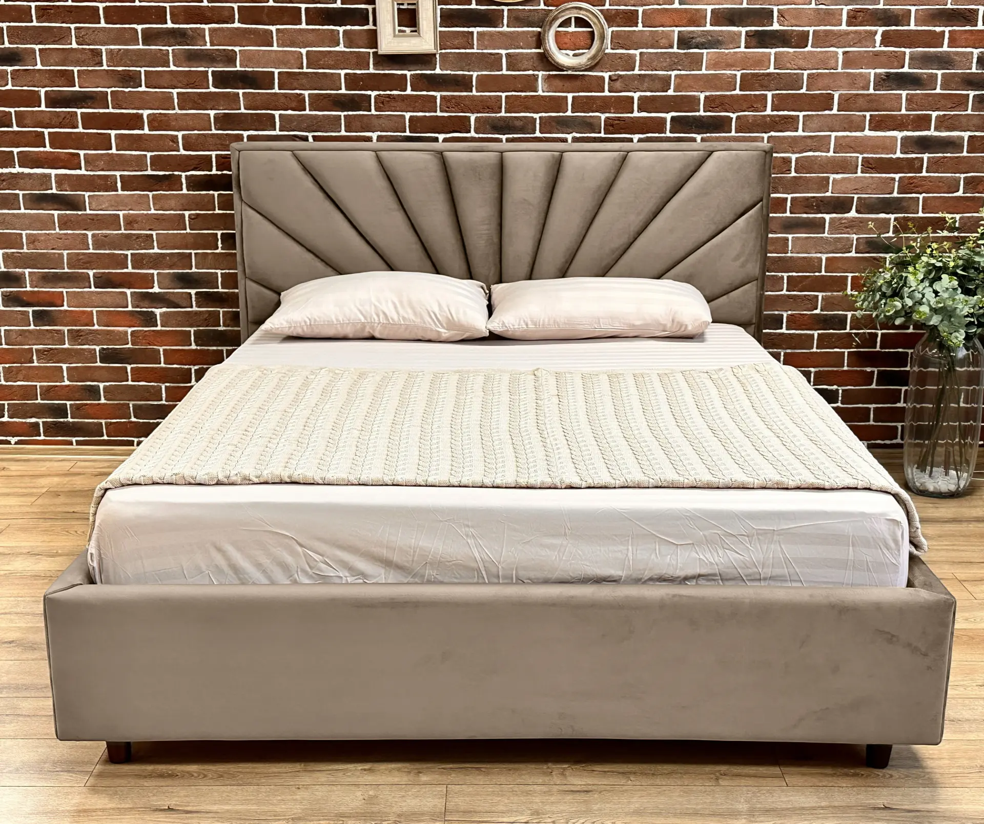 Кровать Charmbed Lux Sunny 180x200 Laguna 07 (Beige) - 2