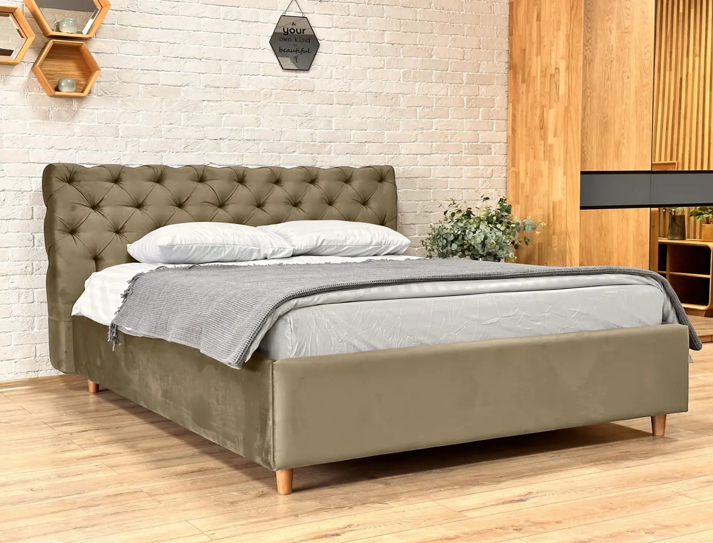 Pat Charmbed Premium Denise 180x200 Laguna 06 (Cappuccino)
