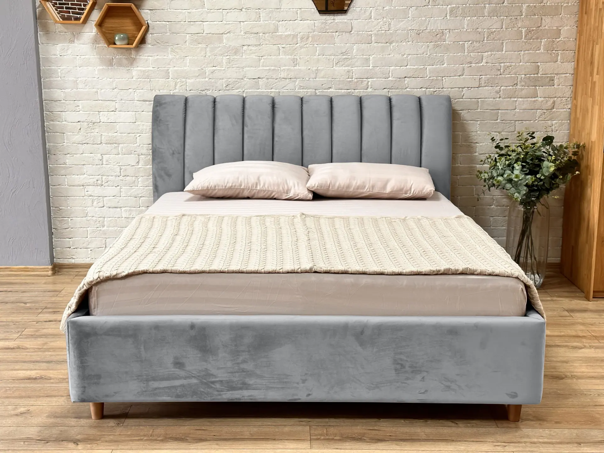 Кровать Charmbed Premium Margo 180x200 Laguna 42 (Light Gray) - 2