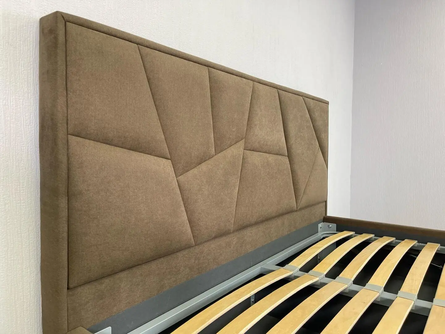 Pat Charmbed Seul 160x200 (Brown) - 5