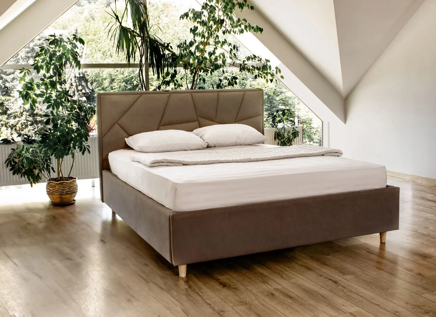 Pat Charmbed Seul 160x200 (Brown)