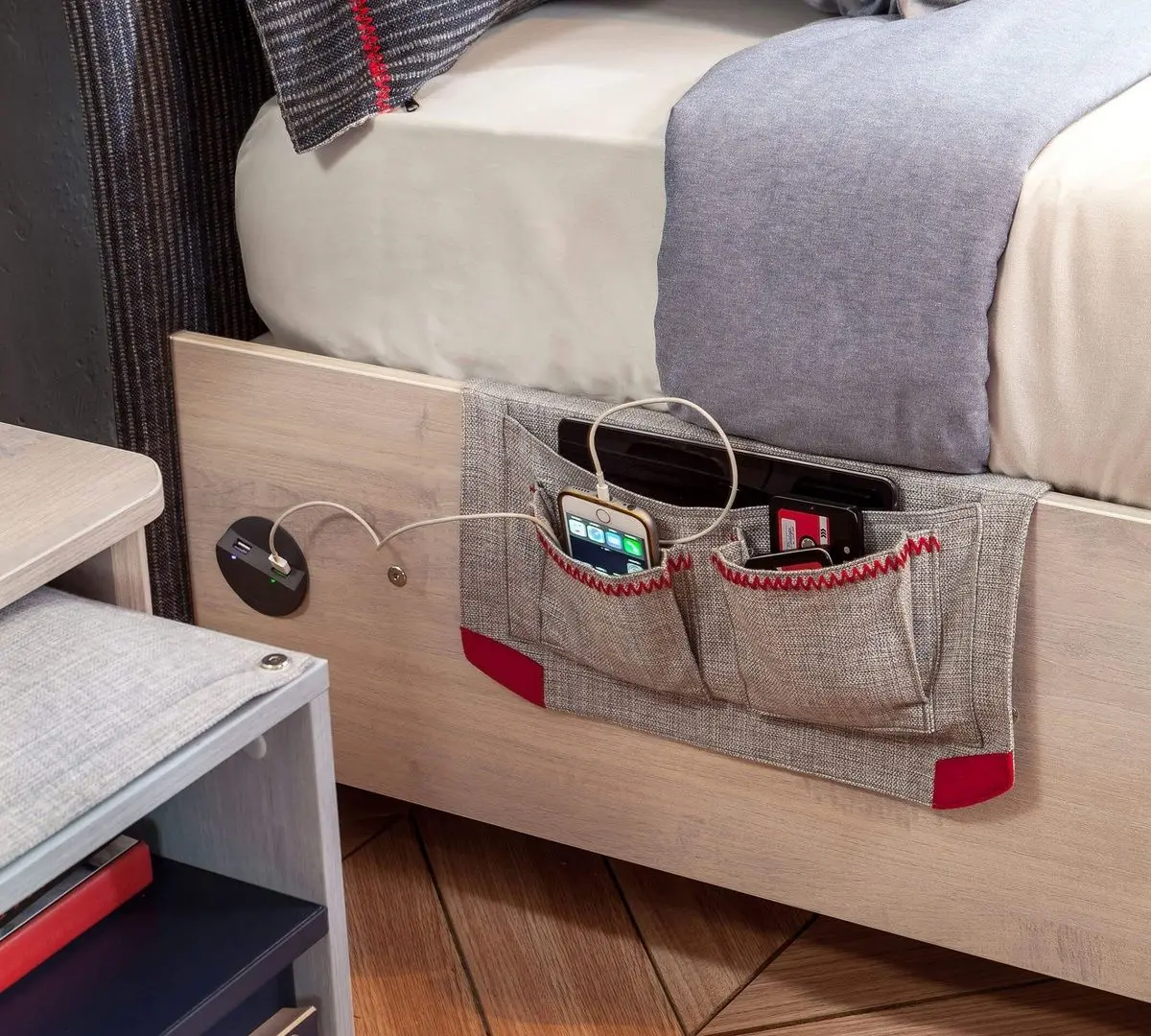 Pat Cilek Trio 20.40.1301.01 (100x200)