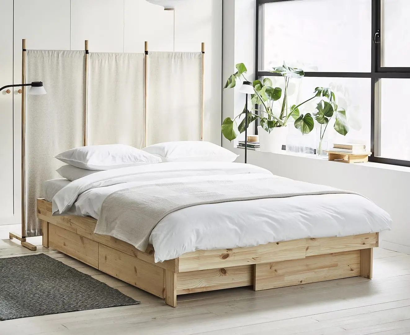 Pat continental Ikea Glamberget/Akrehamn ferma/cu depozitare 140x200 (Pin/Alb)