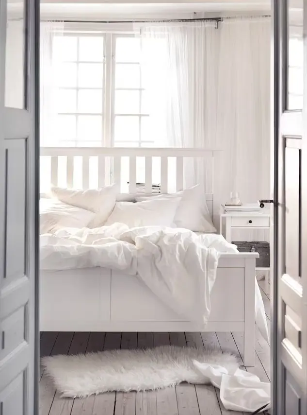 Кровать Ikea Hemnes Lindbaden 160х200 (Белый) - 5