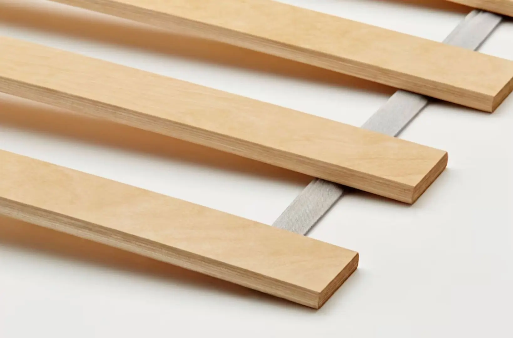 Pat Ikea Malm/Valevag ferma/cu saltea 90x200 (Alb)