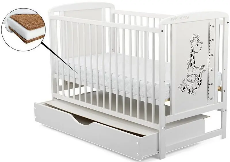 Patuc BabyNeeds Timmi Girafa + saltea 12cm + sertar (White)