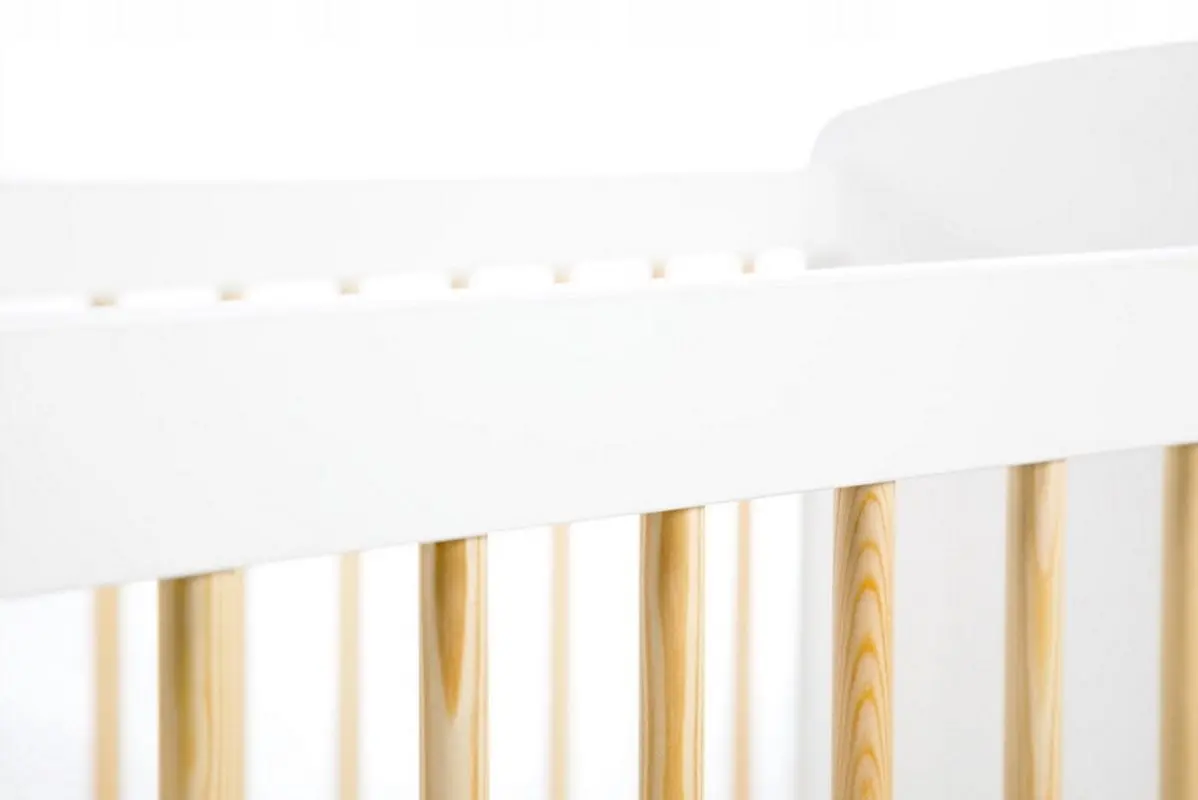 Patuc Klups Karolina II + comoda de infasat Karolina + saltea Confort II 10cm (White/Pine)