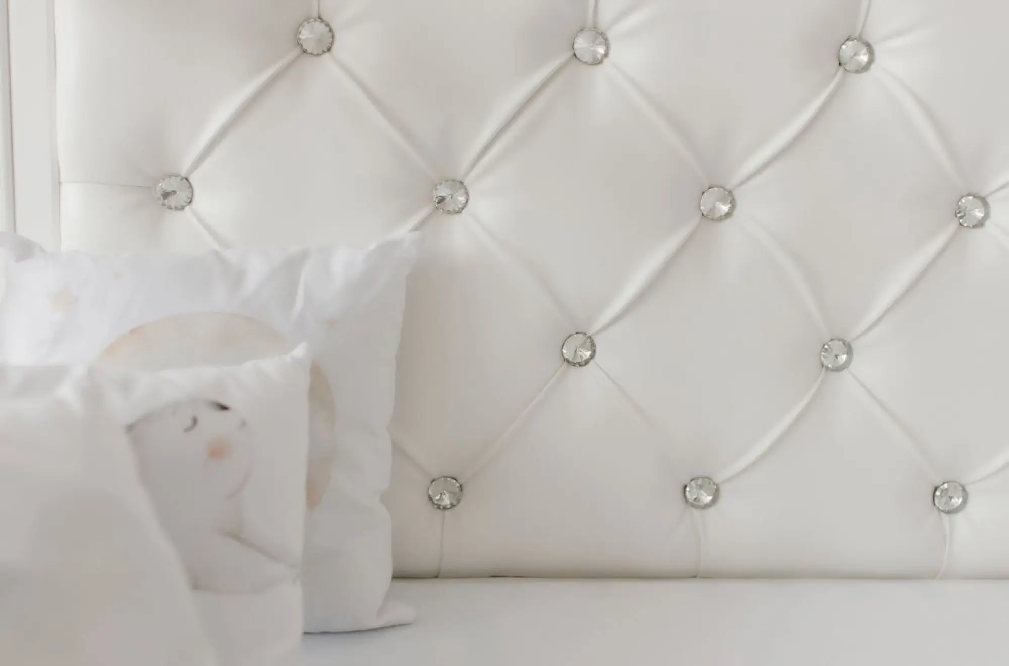 Patuc Miracolo Gabriel (White)