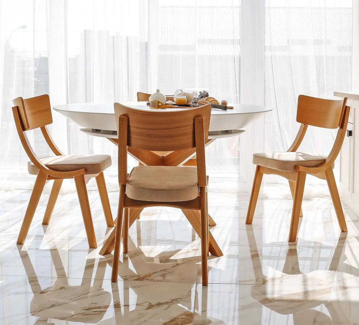 Masa extensibila DP Nova Furnir Italian (White/Wood)