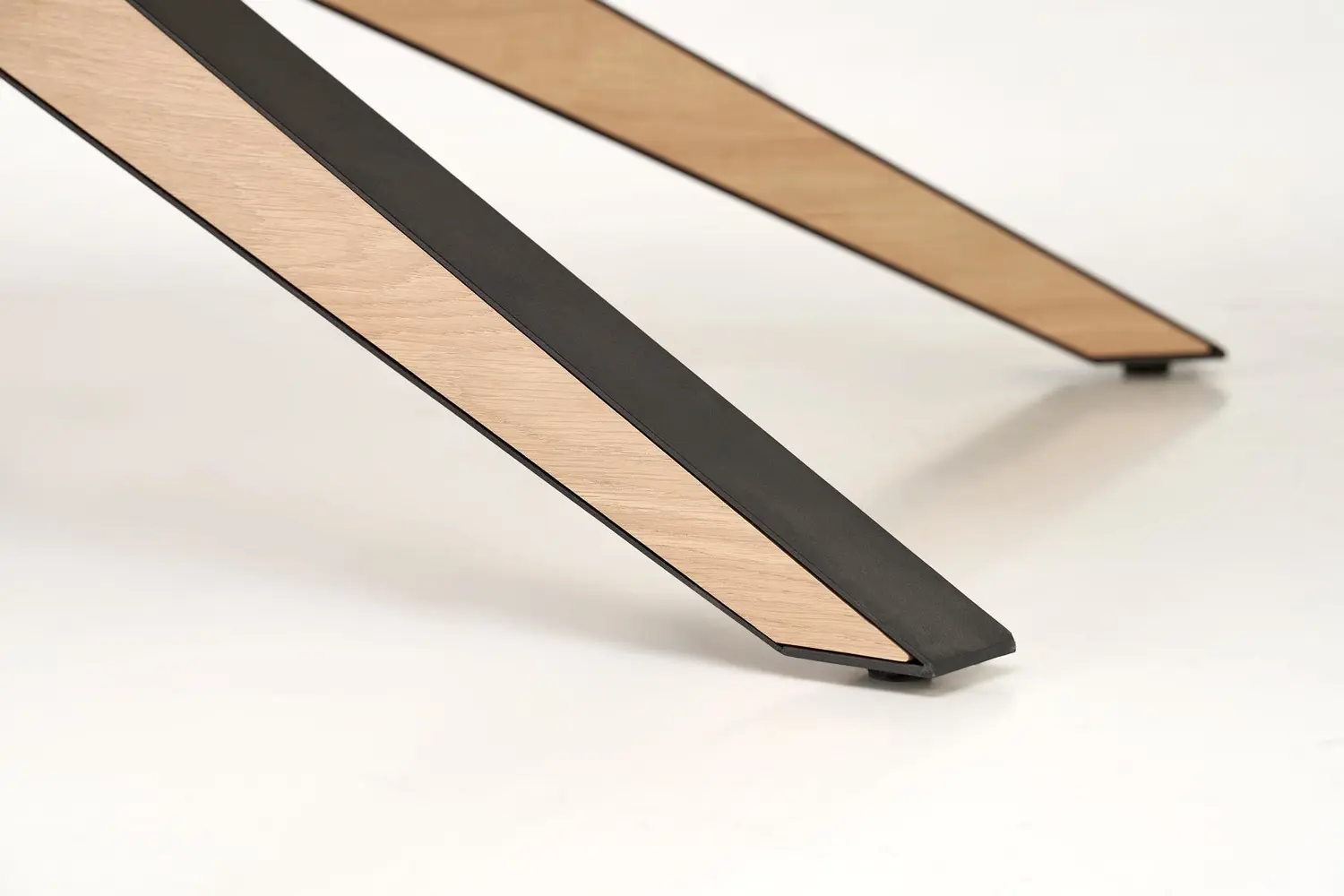 Masa extensibila Halmar James 160/220 (Natural/Black)