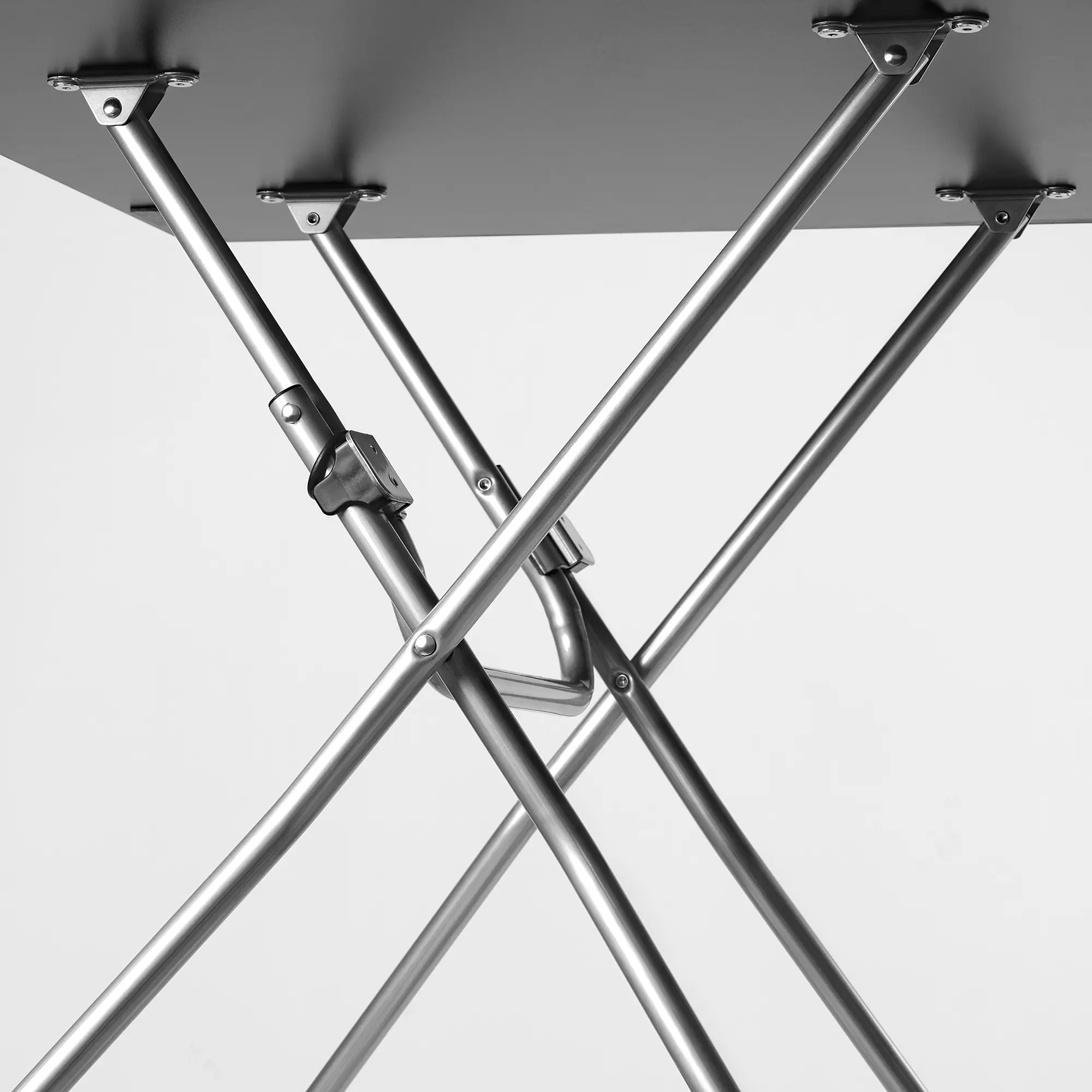 Складной стол Ikea Gunde 67x67 (Черный) - 4