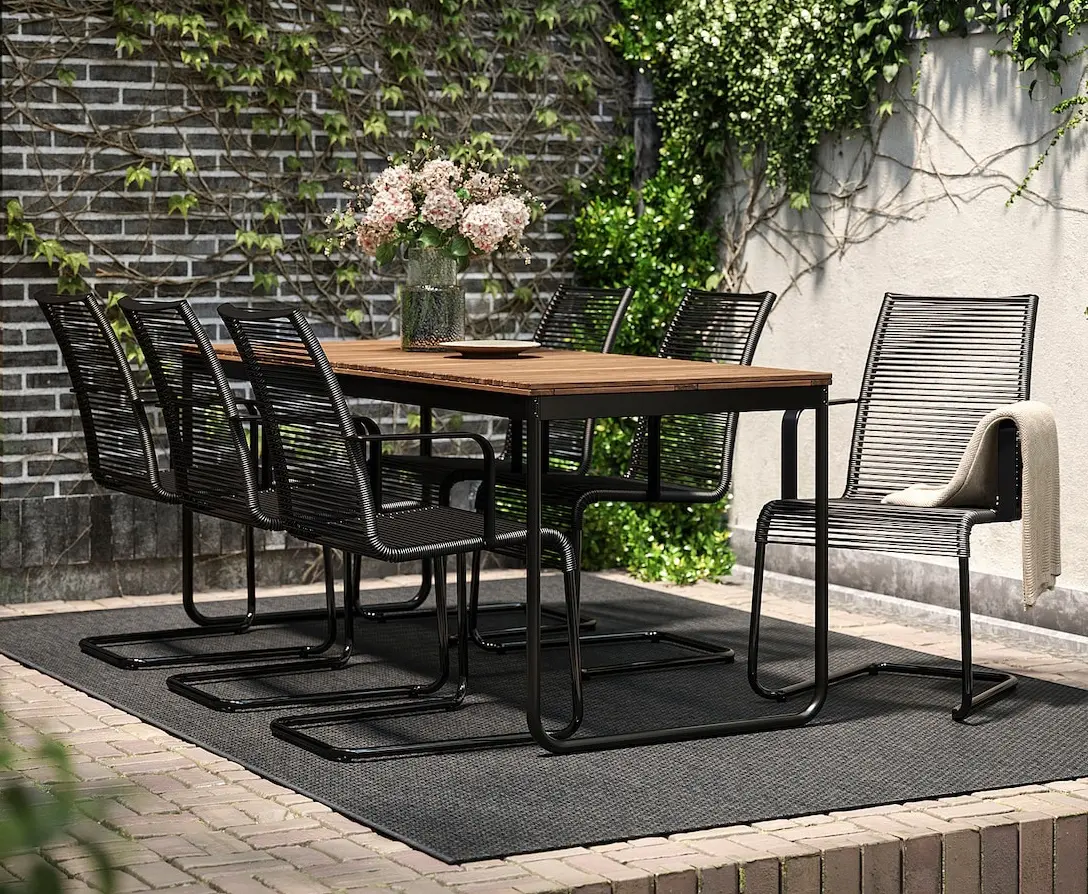 Set mobilier de gradina Ikea Vasman cu brate 135x190/74 (Maro deschis/Negru)