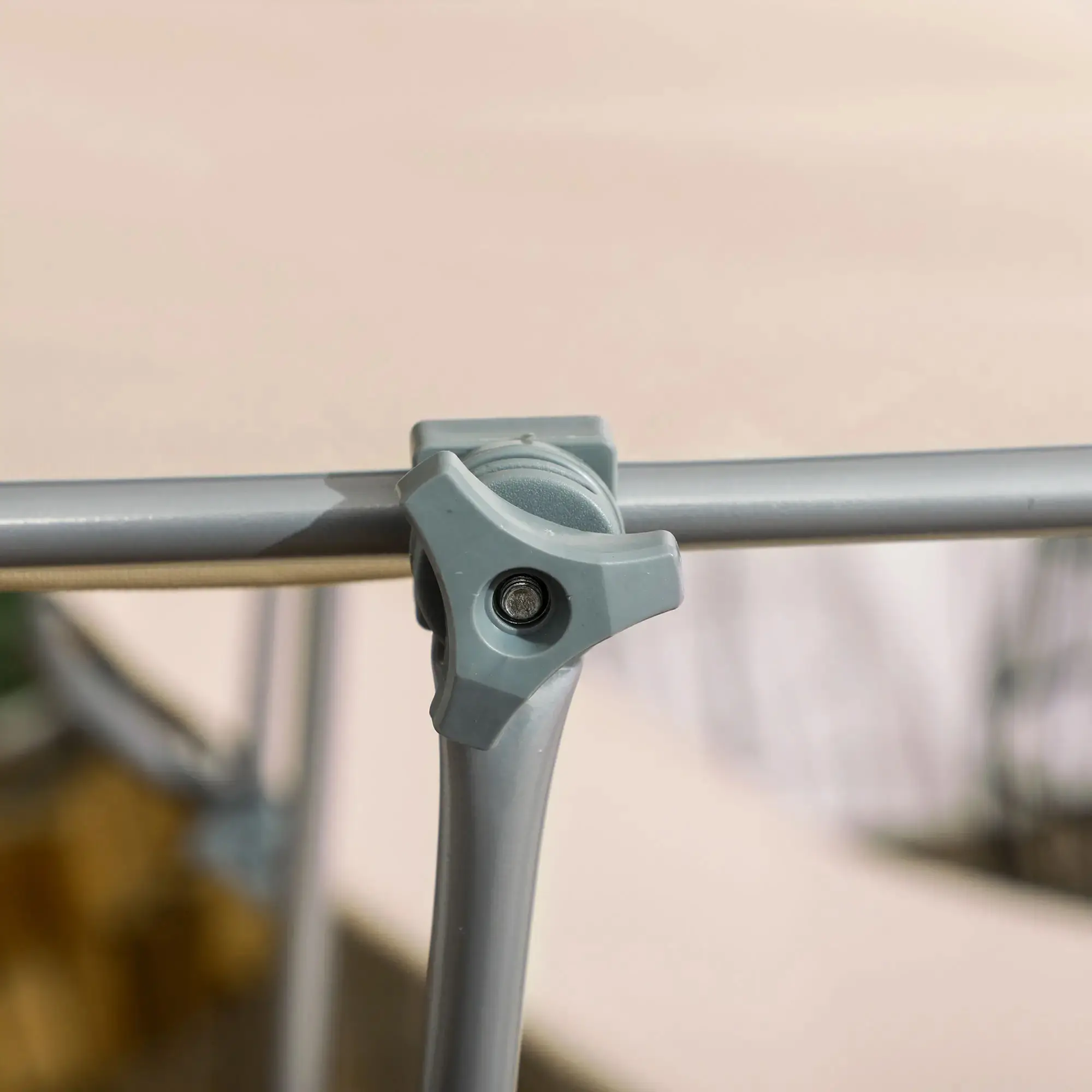 Комплект шезлонгов Outsunny 84B-001V01BN (Beige) - 7