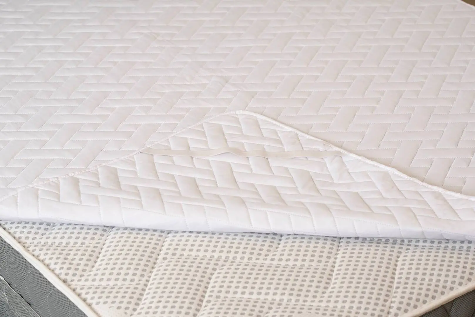 Protectie saltea Somnart HypoallergenicMed 11788 140x190 (White) - 3