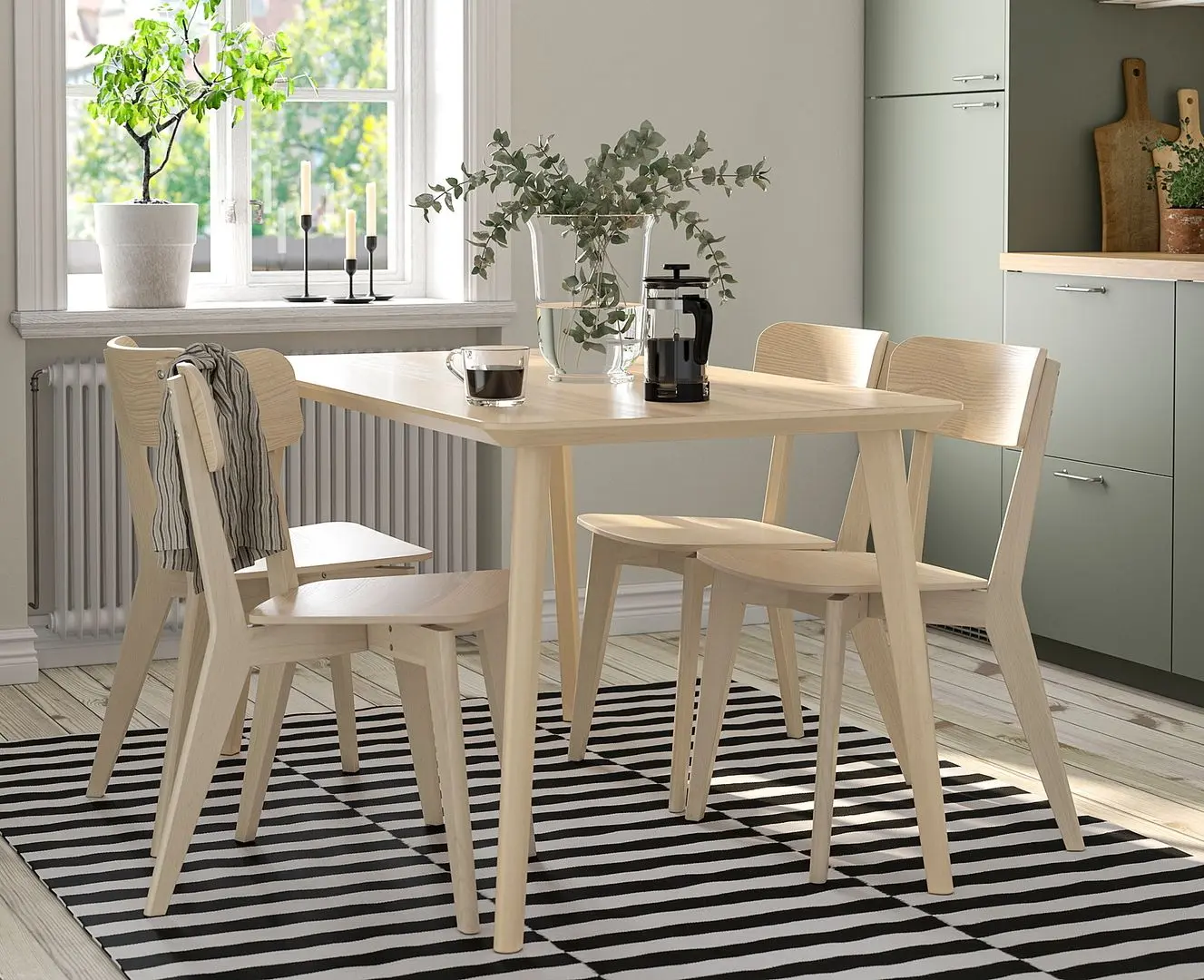 Set de sufragerie Ikea Lisabo 140x78cm 1+4 (Furnir frasin)