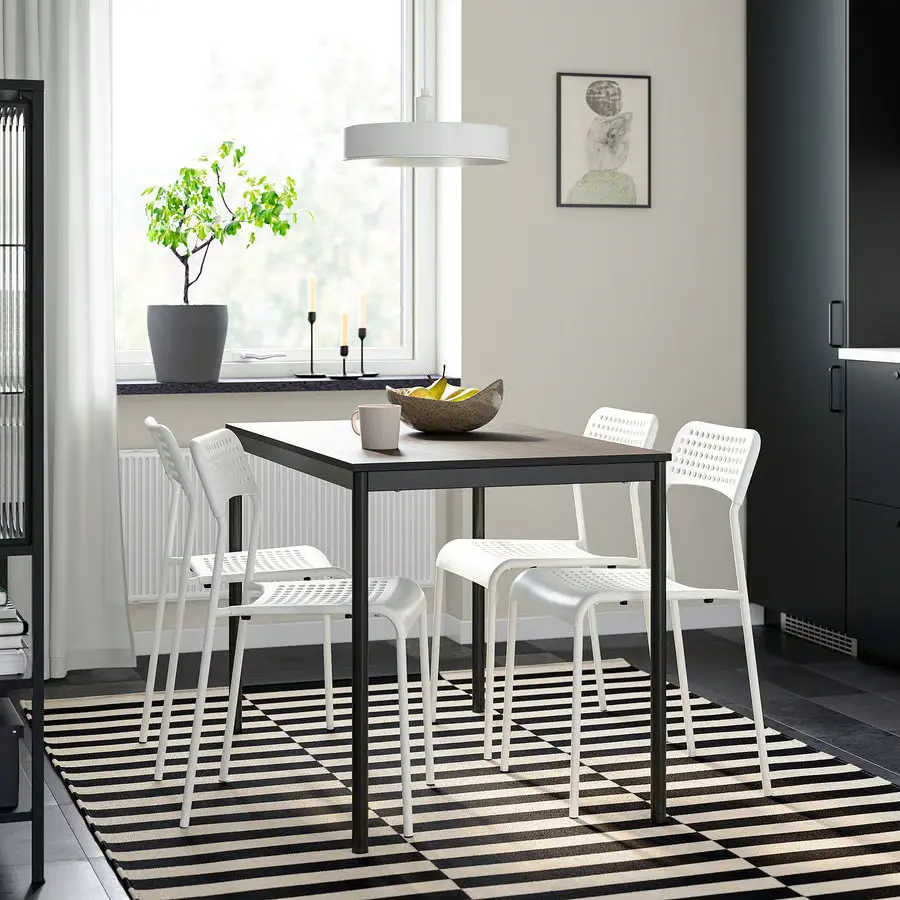 Set masa + 4 scaune Ikea Sandsberg 110x67 (Negru/Alb)