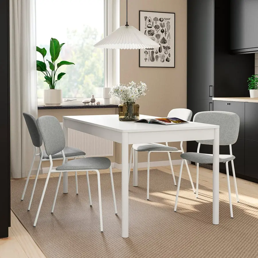 Set masa + 4 scaune Ikea Tonstad/Vihals/Tibbleby 140/196x85 (Alb/Bej-gri)