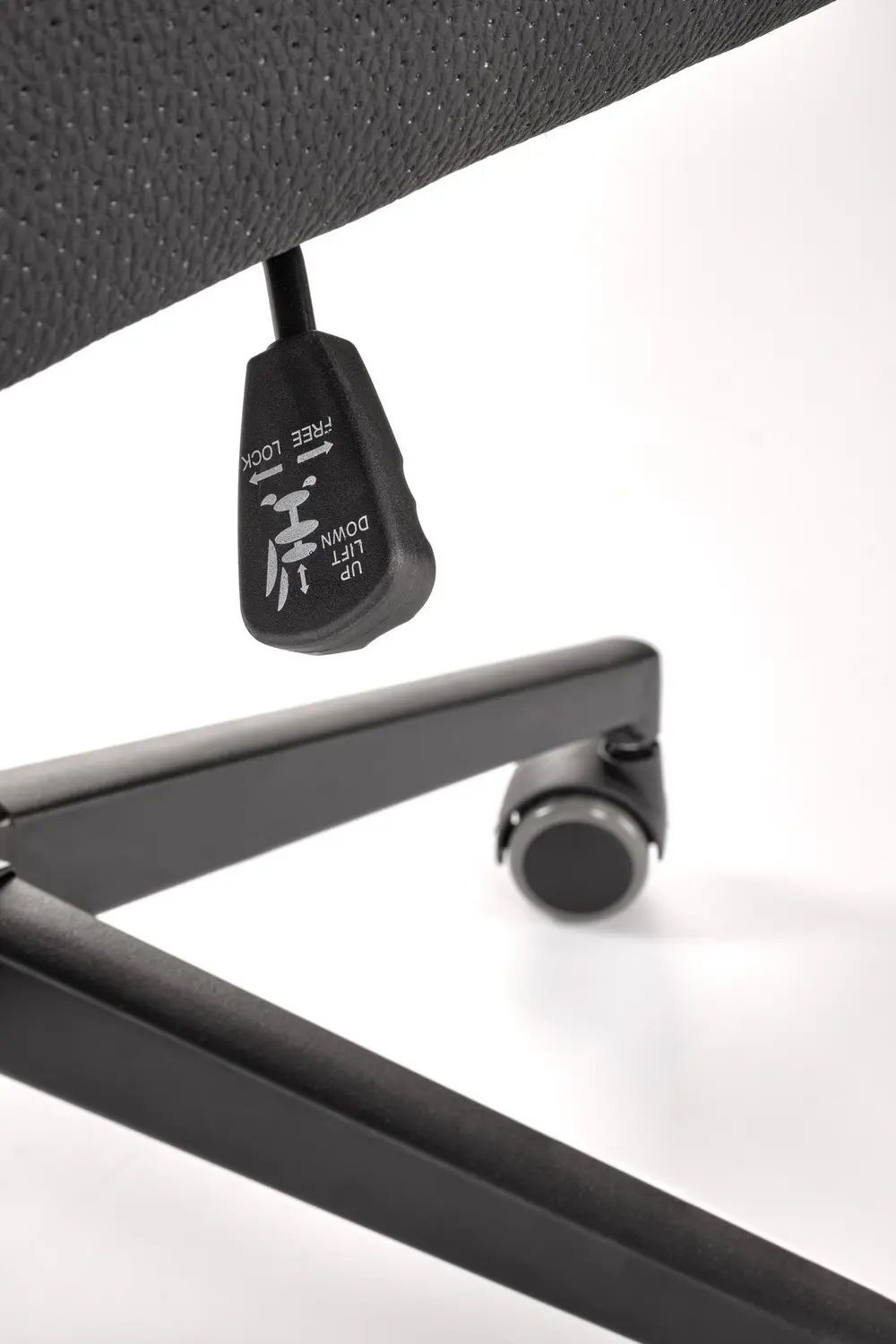 Fotoliu Halmar Adriano 2 (Black)