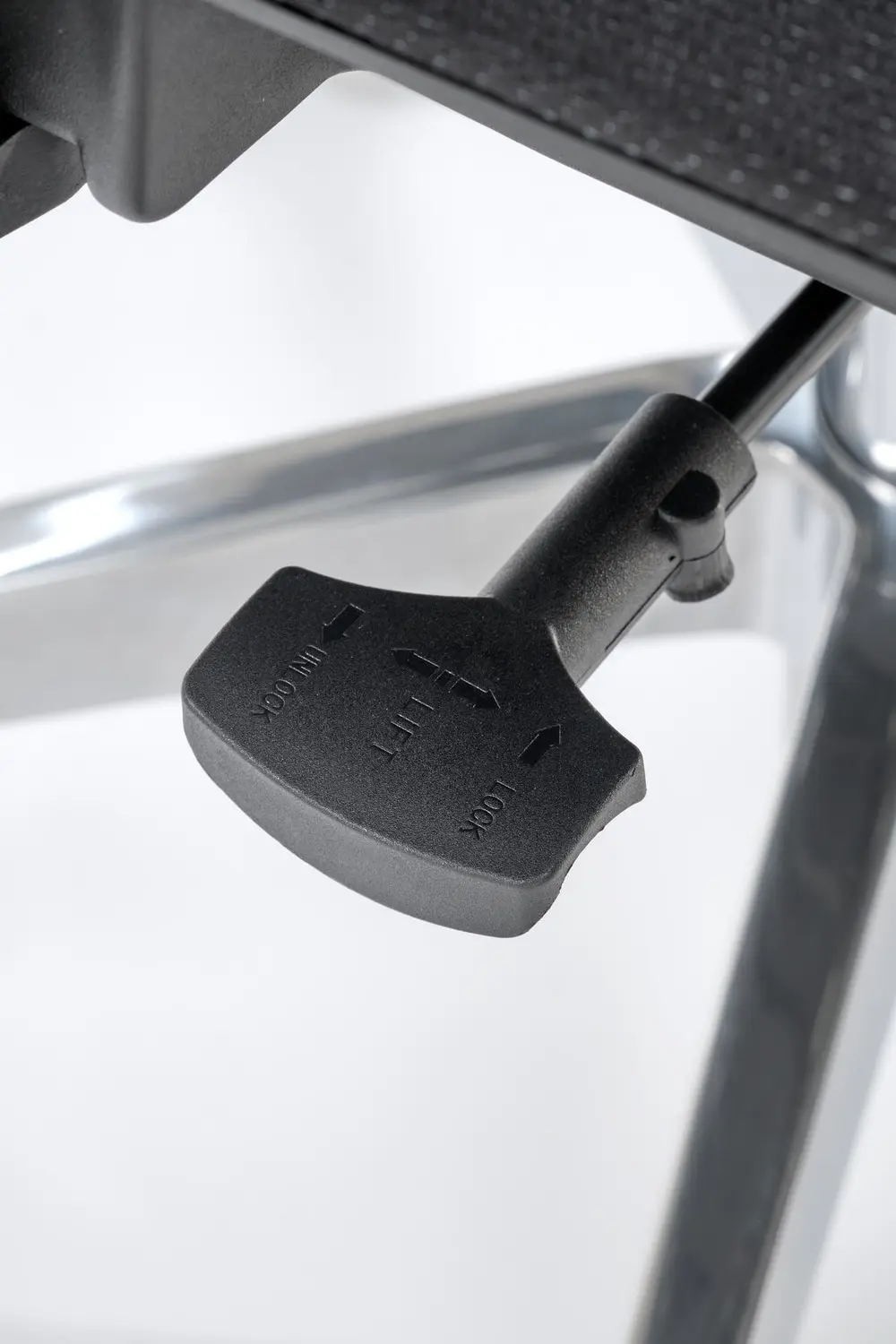 Fotoliu Halmar Marcus (Black)