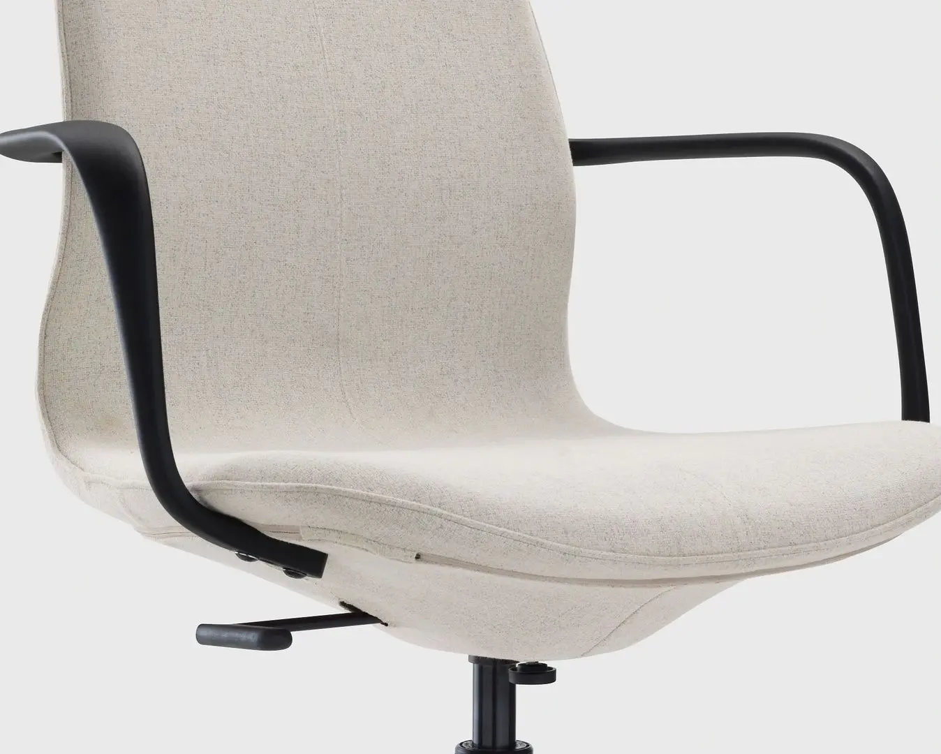 Fotoliu Ikea Langfjall rotativ cu brate/spatar inalt (Gunnared Bej/Negru)