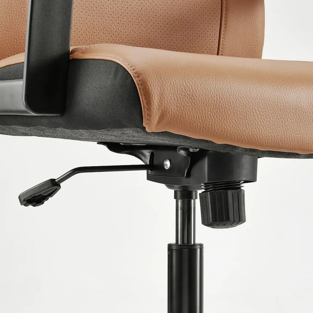 Кресло Ikea Millberget (Мурум Коричнево-золотой)