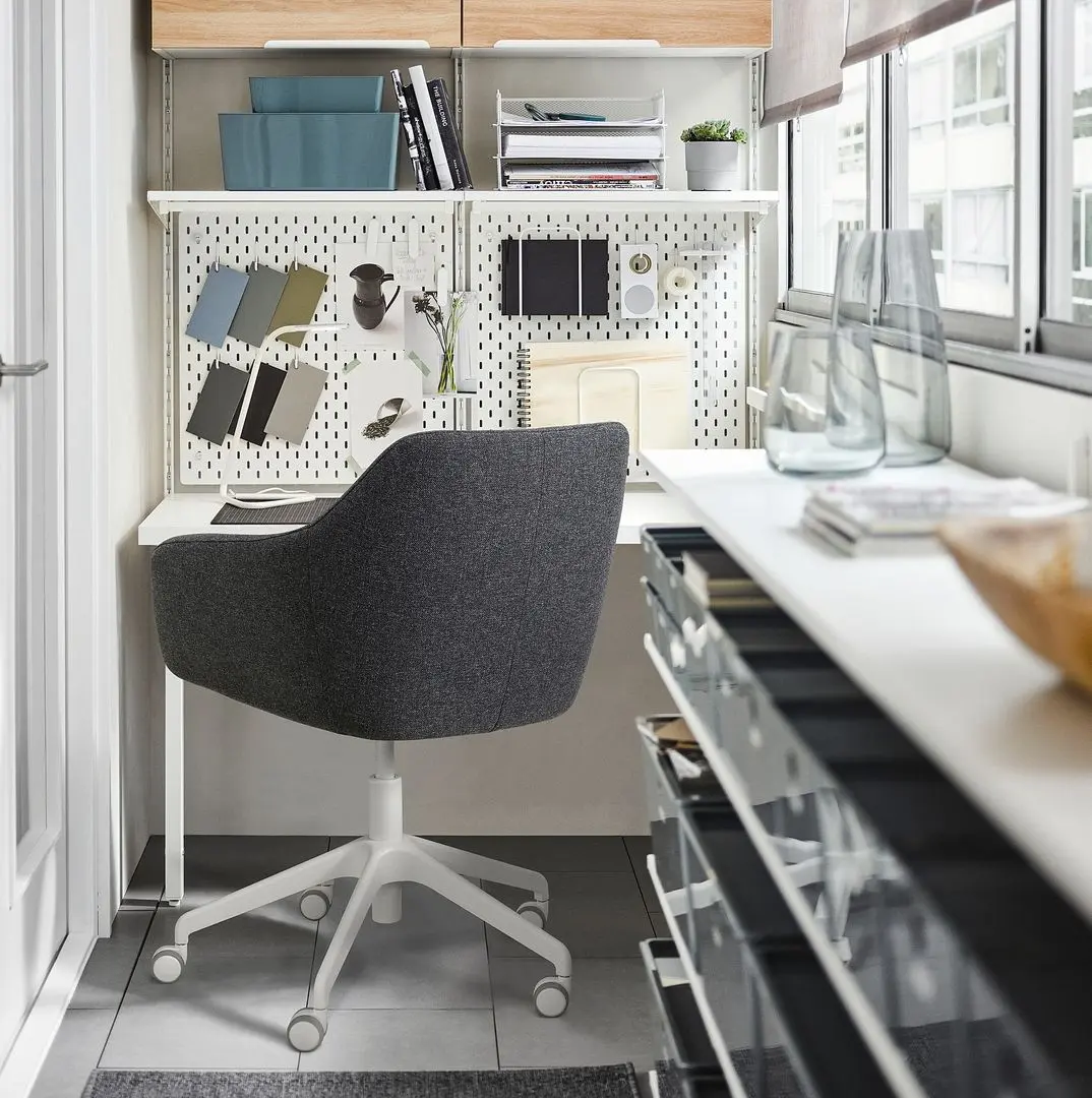 Fotoliu Ikea Tossberg/Langfjall (Gunnared Gri Inchis/Alb)