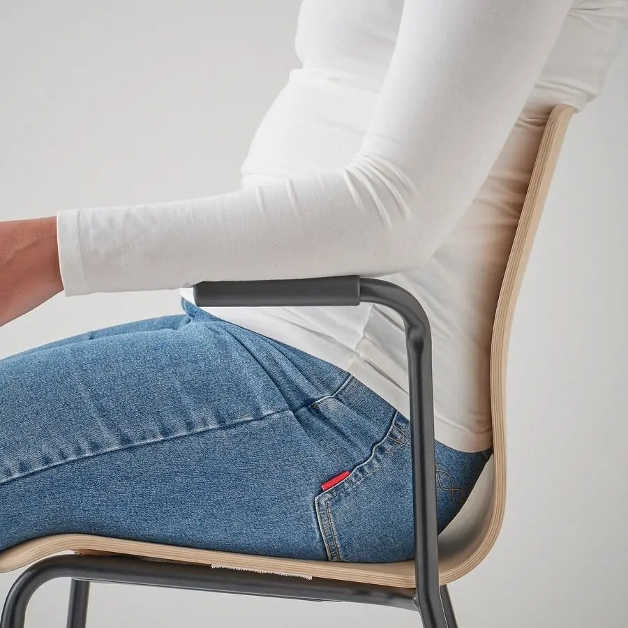 Scaun Ikea Laktare (Furnir Mesteacăn/Negru)