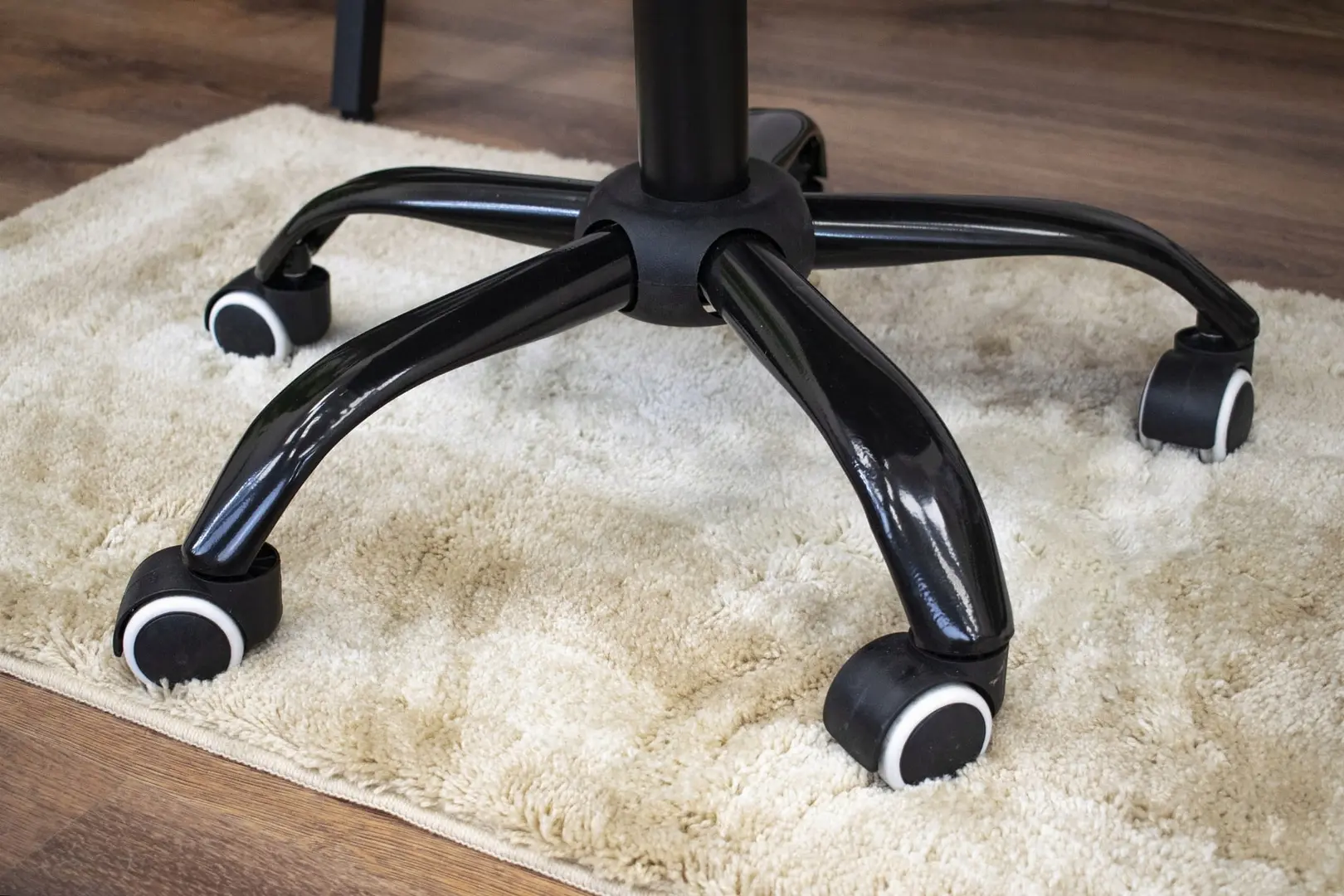 Fotoliu Modern Home Noto (Black)